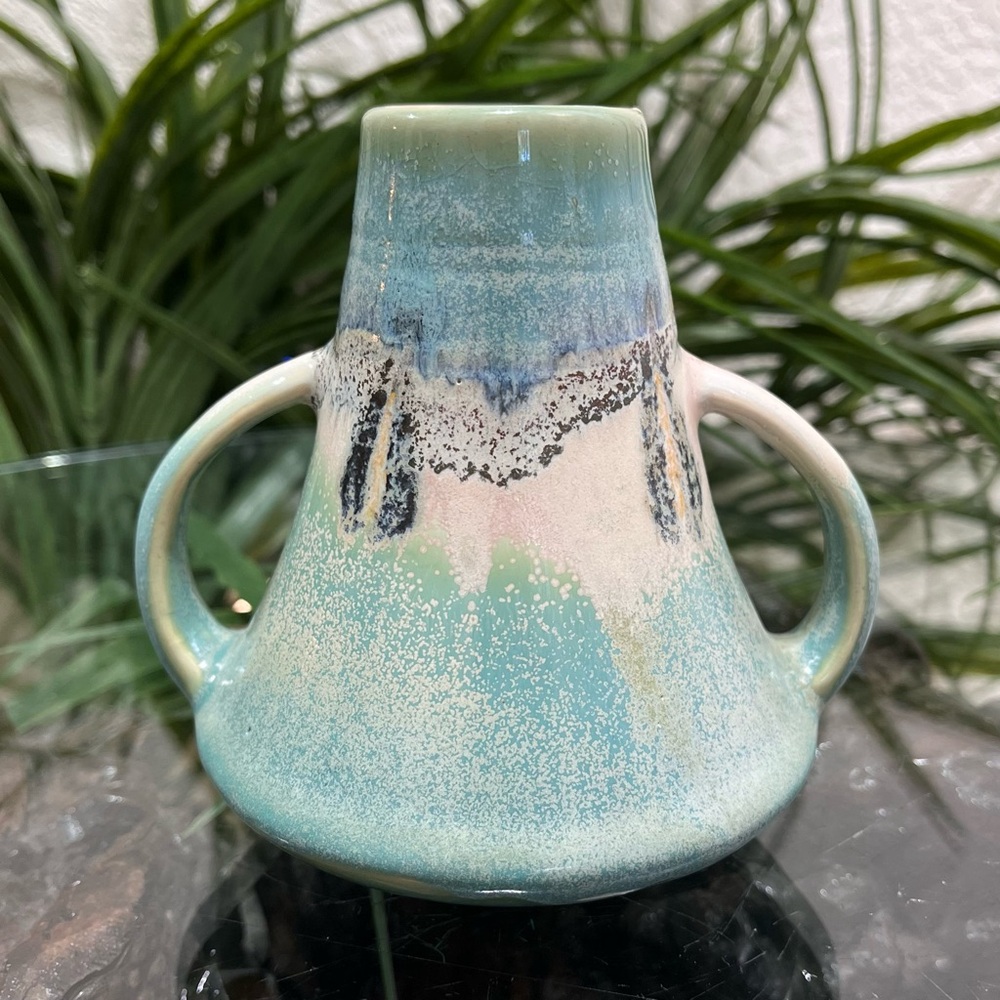 💥Vintage💥 Japanese Two Handle Design Mid Century 1960s Art Pottery - Picture 4 of 10